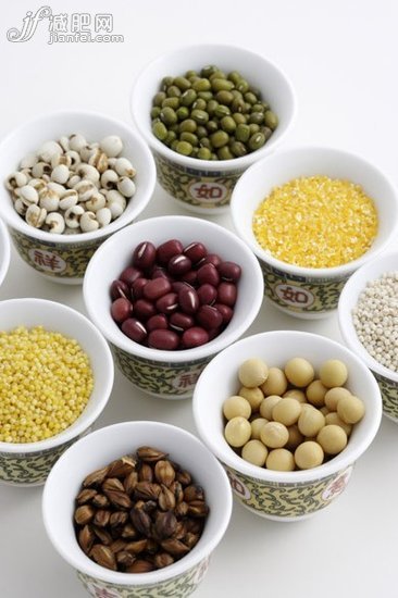 那些讓你看起來(lái)像懷孕的食物