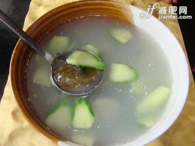 皮蛋黃瓜湯