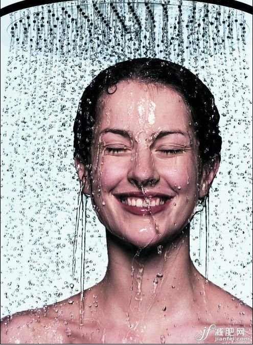 夏季局部減肥淋浴法 沖哪瘦哪