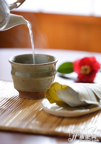 9式翹臀瑜伽 練就完美臀部曲線 9式翹臀瑜伽 練就完美臀部曲線