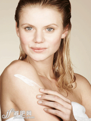 膏霜型瘦身霜，保濕滋潤(rùn)又瘦身