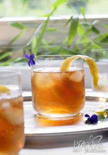 蔬果汁斷食法 排出腸毒瘦5斤！