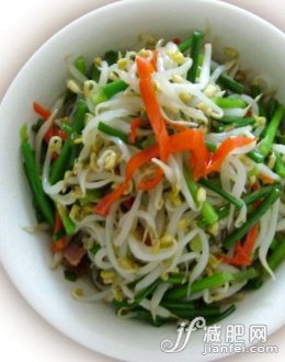綠豆芽是一種營養(yǎng)均衡的蔬菜