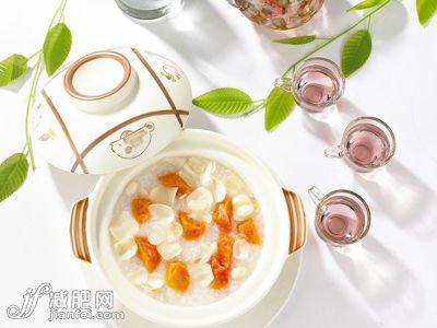絲瓜發(fā)菜筍湯