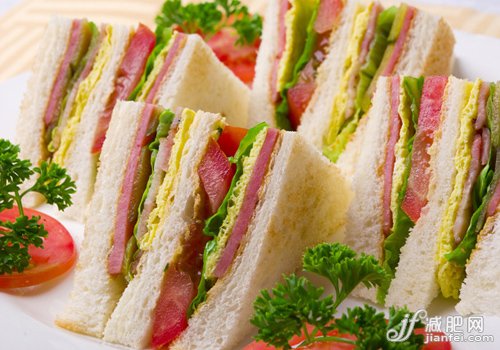 絕對(duì)不宜空腹吃的4種減肥食品