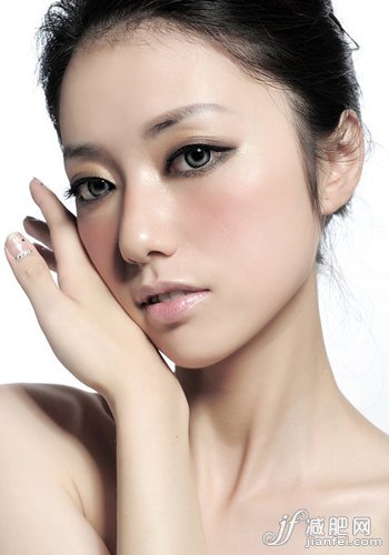 5款排毒食譜 幫你大吃后緊急減肥