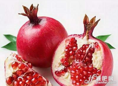 2.石榴配上希臘酸奶