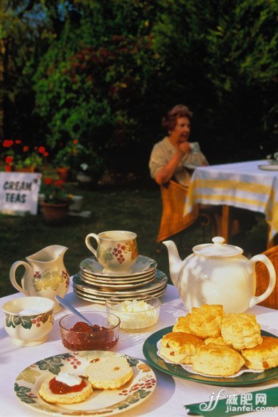 新研究:早餐吃甜食或助減肥