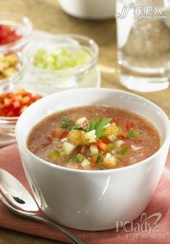 超強(qiáng)瘦身菜湯 7天消滅6斤贅肉