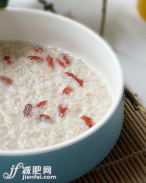 初春養(yǎng)生季 楊冪大S營養(yǎng)粥天天補