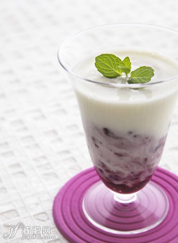 豆?jié){減肥新吃法 快速瘦身很簡(jiǎn)單