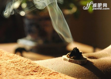 中醫(yī)教你科學(xué)熏肚臍 健康瘦身材