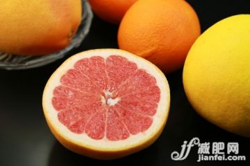飲食,影棚拍攝,切片食物,葡萄柚,橫截面_498161655_Grapefruit_創(chuàng)意圖片_Getty Images China