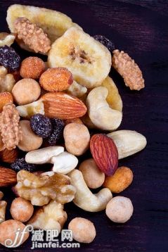 杏仁,胡桃,腰果,開心果,餐盤_gic13881700_Knott_創(chuàng)意圖片_Getty Images China