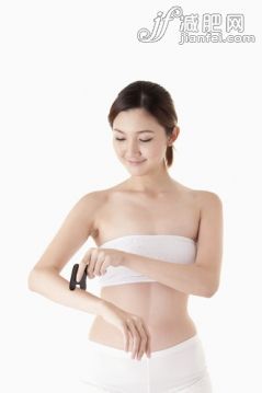 室內(nèi),影棚拍攝,白色背景,人,20到24歲_9716f93e1_美人_創(chuàng)意圖片_Getty Images China 室內(nèi),影棚拍攝,白色背景,人,20到24歲_9716f93e1_美人_創(chuàng)意圖片_Getty Images China