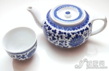 飲料,食品,餐具,無酒精飲料,碗_101567666_Chinese Teapot in white background_創(chuàng)意圖片_Getty Images China 飲料,食品,餐具,無酒精飲料,碗_101567666_Chinese Teapot in white background_創(chuàng)意圖片_Getty Images China