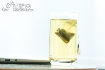 溝通,白晝,工作場所,計(jì)算機(jī),筆記本電腦_5cf20b95c_工作場景_創(chuàng)意圖片_Getty Images China