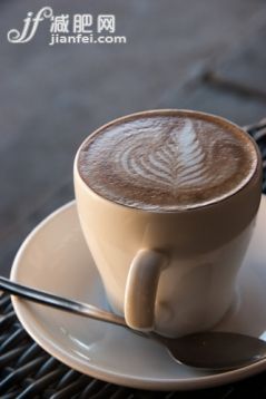 城市,咖啡,郊區(qū),卡布奇諾咖啡,咖啡_gic13494145_Flat White_創(chuàng)意圖片_Getty Images China