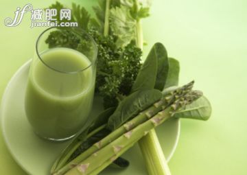 影棚拍攝,盤(pán)子,杯,綠色,蔬菜_94120404_Green juice_創(chuàng)意圖片_Getty Images China 影棚拍攝,盤(pán)子,杯,綠色,蔬菜_94120404_Green juice_創(chuàng)意圖片_Getty Images China