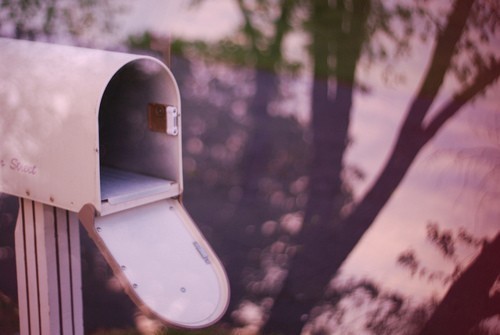 適合心情不好沮喪時(shí)看的勵(lì)志正能量說(shuō)說(shuō)帶圖片 應(yīng)該更積極地想辦法而不是努力地找退路12