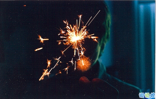 2019抖音經(jīng)典愛情說說帶圖片 長(zhǎng)大后逐漸懂得的愛情道理11