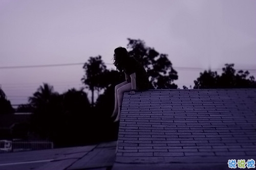 寫進心窩的傷感句子英文帶翻譯 看了痛哭流涕的傷感英文句子1