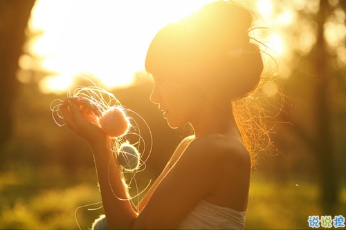 心已被刺透的傷感說說帶圖片 愛情給我太多傷痛的說說心好累10