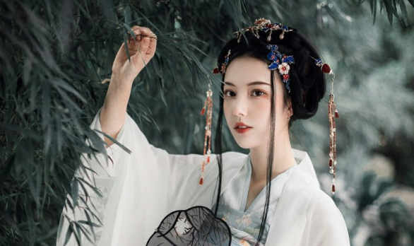 唯美仙氣十足的古風詩詞說說帶圖片15