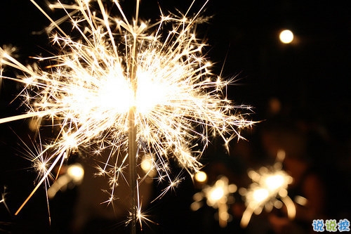 2019抖音經(jīng)典愛情說說帶圖片 長(zhǎng)大后逐漸懂得的愛情道理15