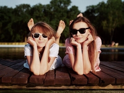 配圖片的朋友說說：什么是好朋友？有人說，那是地球上翻版的自己11