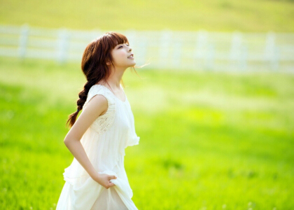 QQ個(gè)性說說帶圖片1