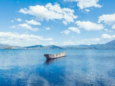 帶圖片的經(jīng)典說說5