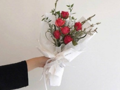 讓人怦然心動的情話合集帶圖片 瞬間上頭臉紅的情話詩句7