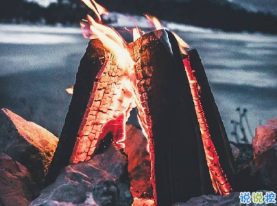 今年流行的經(jīng)典愛(ài)情語(yǔ)錄帶圖片 唯美動(dòng)聽(tīng)的愛(ài)情感悟13