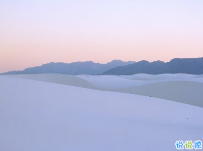 假裝開心的說說帶圖片 心里有苦不想說的心情短語1