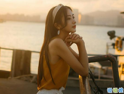 愛情經(jīng)典語錄傷感大全帶圖片 與愛情有關(guān)的說說經(jīng)典透徹3