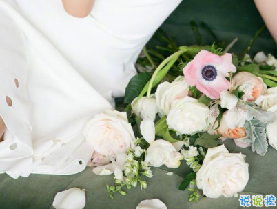 愛情經(jīng)典語錄傷感大全帶圖片 與愛情有關(guān)的說說經(jīng)典透徹2