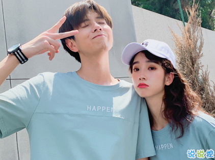 朋友圈高端秀恩愛文案 微信簡短秀恩愛句子情話20191