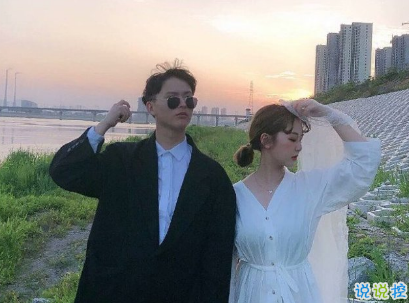 朋友圈經(jīng)典愛情說說配圖 學(xué)會愛然后長大9