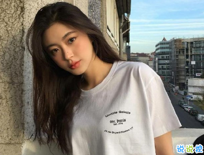 朋友圈經(jīng)典愛情說說帶圖片 你若一直在我便一直愛5