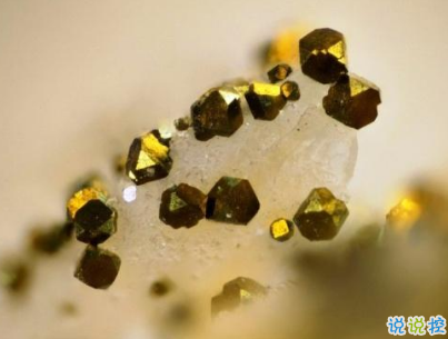 努力奮斗的句子帶圖片 高質(zhì)量治愈系勵(lì)志說(shuō)說(shuō)4