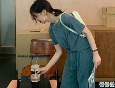 微信朋友圈經(jīng)典說說帶圖片 吸引人點贊的經(jīng)典短句14