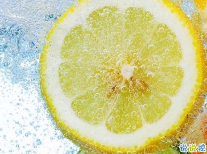 情侶間日常生活的甜句子配圖 讓人喜笑顏開(kāi)的甜蜜說(shuō)說(shuō)4