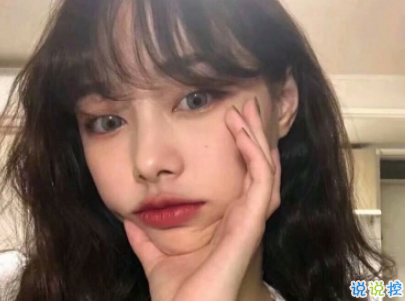 頭發(fā)掉得厲害的搞笑說(shuō)說(shuō) 朋友圈脫發(fā)說(shuō)說(shuō)幽默一句話14