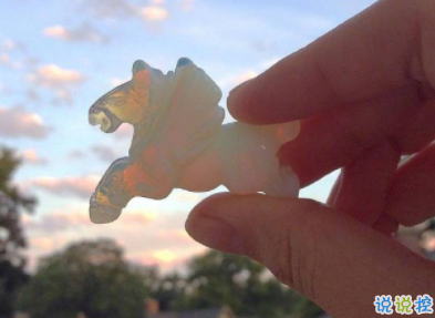 30句英文簡(jiǎn)短情話帶翻譯 唯美好聽的英文表白小短句1