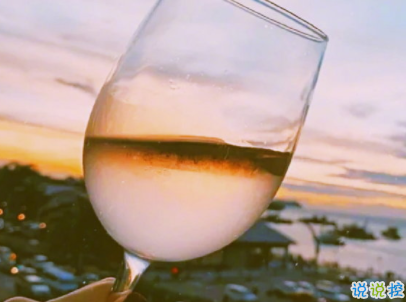 發(fā)朋友圈的潮流句子帶圖片 今年很火的金句高逼格1