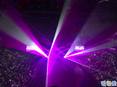 看演唱會(huì)發(fā)朋友圈的文案 適合演唱會(huì)的心情說說配圖8