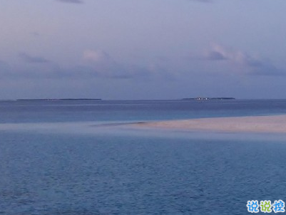 早安調(diào)皮句子帶圖片 女生朋友圈可愛早安心語11