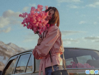 網(wǎng)絡熱門經(jīng)典說說句子配圖 一句話經(jīng)典說說帶圖片13