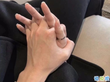 用一句話宣布戀愛 抖音最火的戀愛短句有趣1